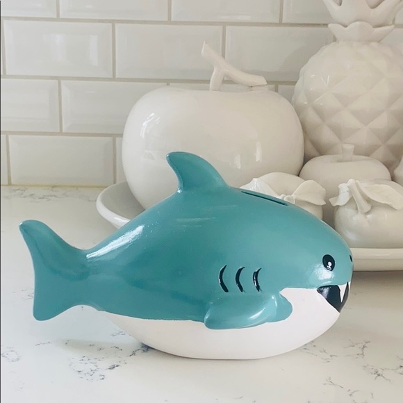 Isaac Jacobs Shark Coin Bank - Picture 3 of 16